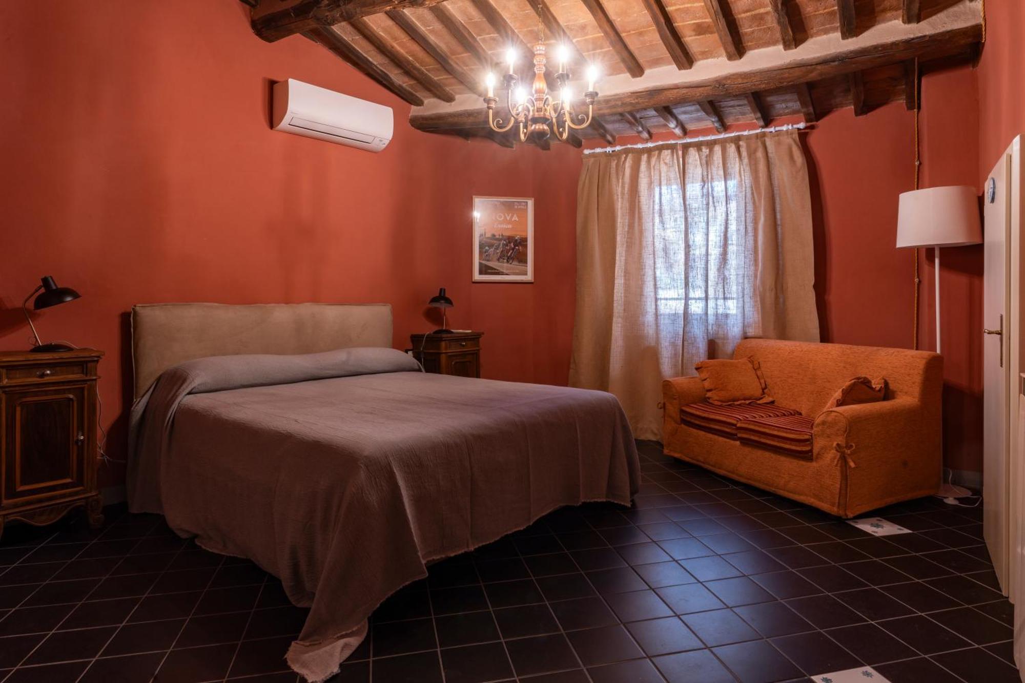 Birbo Bike Hospitality Bed & Breakfast เซียนา ภายนอก รูปภาพ
